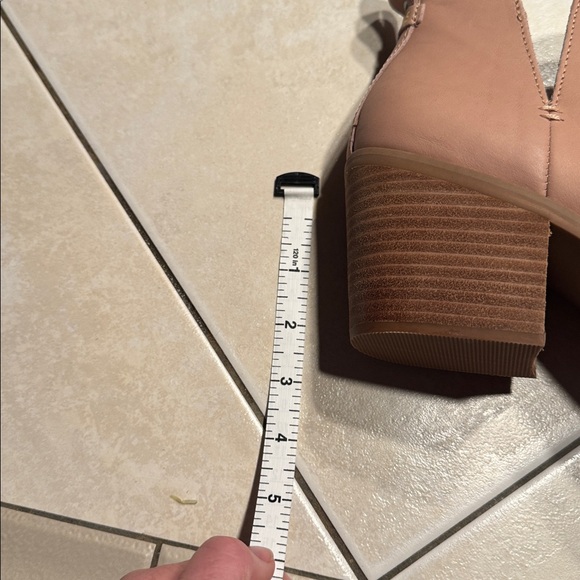 TOMS Women's Pink Ankle Boots - Picture 8 of 9